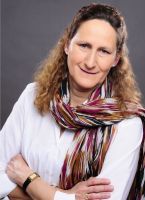 Dr. Christine Bothmann,
 - Niedersächsisches Landesamt für Verbraucherschutz
 - und Lebensmittelsicherheit (LAVES)
