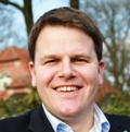 Dr. Torsten Staack