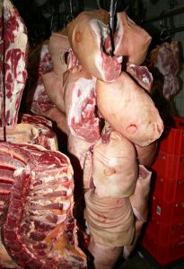 Schweinefleisch liegt in den Schlachtbetrieben in NRW klar vorn