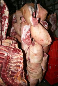 Schweinefleisch liegt in den Schlachtbetrieben in NRW klar vorn