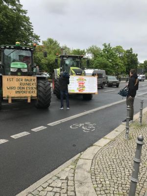 Trecker vor dem Bundesrat