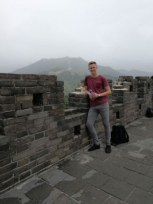 Jonas Freimanis besucht die Chinesische Mauer. "Es ist das beeindruckendste Bauwerk, das ich jemals gesehen habe", so der Praktikant.
