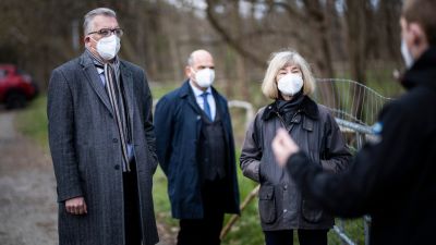 ASP: Austausch in Brandenburg über Schwerpuntke bei der Seuchenbekämpfung © BMEL/Florian Gaertner/photothek.net