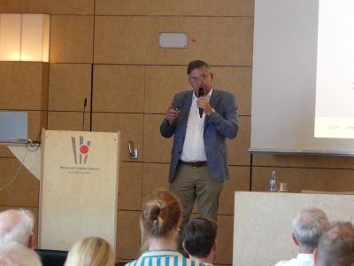 Prof. Dr. Jörg Oldenburg auf dem ISN-Dialogforum in Münster